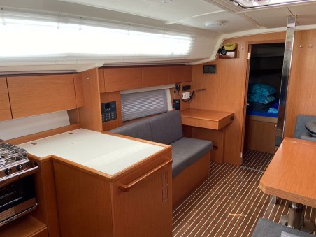 Bavaria Yachtbau Bavaria C42 Horizon