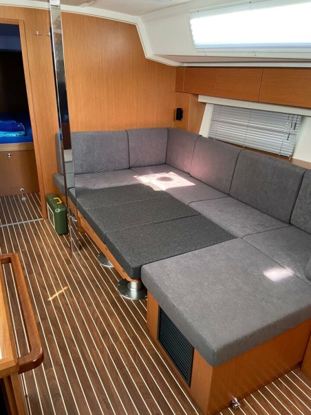 Bavaria Yachtbau Bavaria C42 Horizon