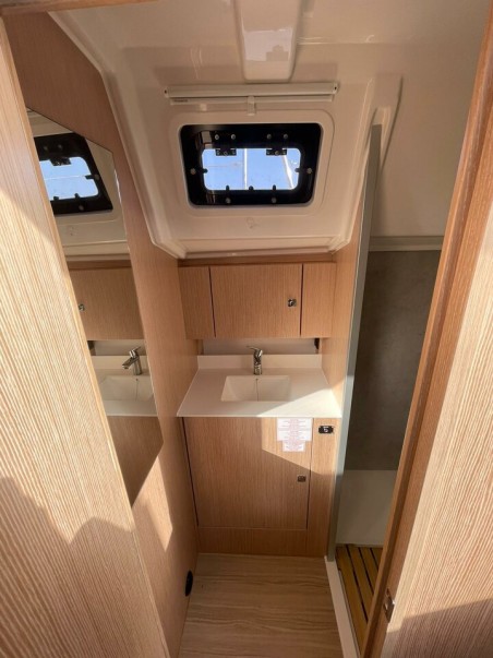 Bavaria Yachtbau Bavaria C42 Seawave