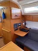 Bavaria Yachtbau Bavaria Cruiser 37 - 3 cab. Into the Blue