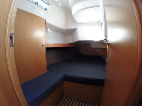 Bavaria Yachtbau Bavaria Cruiser 37 - 3 cab. Mimi