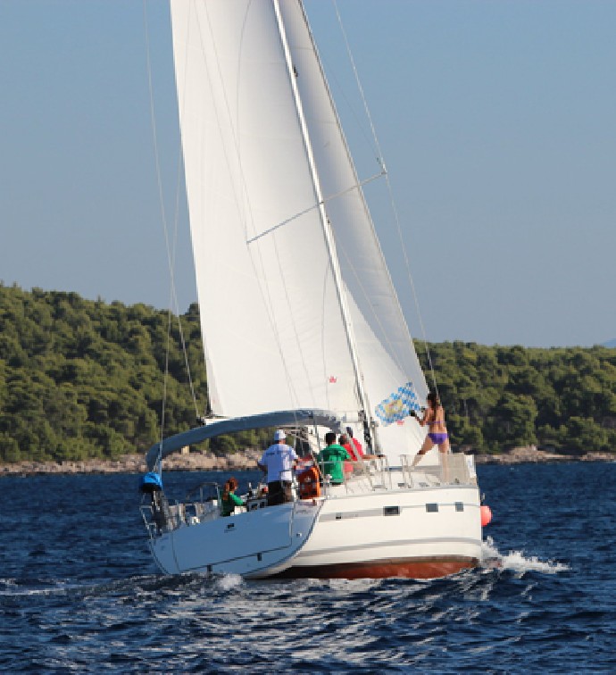 Bavaria Yachtbau Bavaria Cruiser 40 Inipi