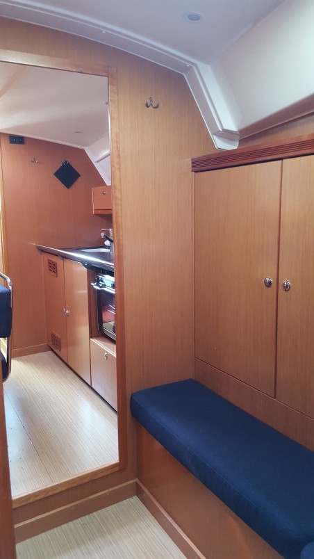 Bavaria Yachtbau Bavaria Cruiser 40 Inipi