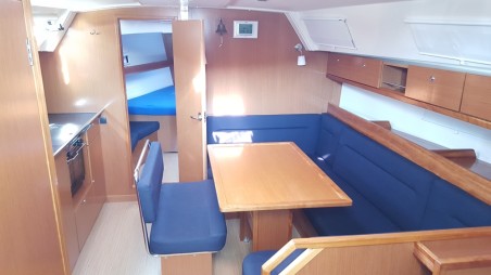Bavaria Yachtbau Bavaria Cruiser 40 Inipi