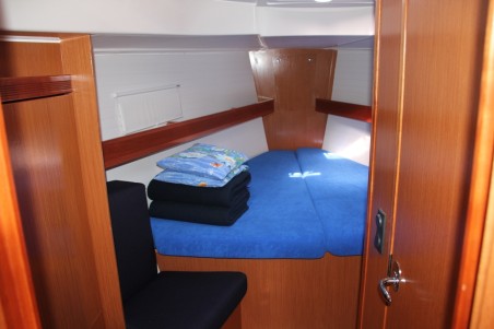 Bavaria Yachtbau Bavaria Cruiser 40 Inipi