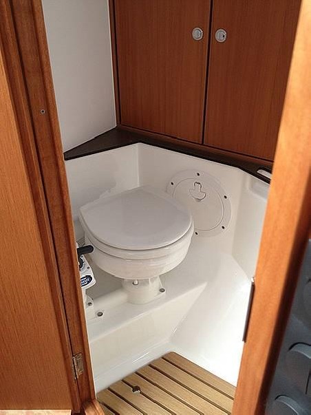 Bavaria Yachtbau Bavaria Cruiser 36 Adora