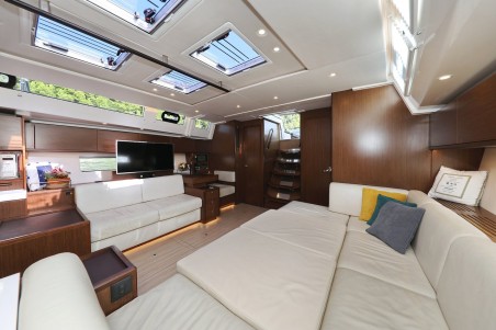 Bavaria Yachtbau Bavaria C57 - 3 + 1 cab. BE Luxe