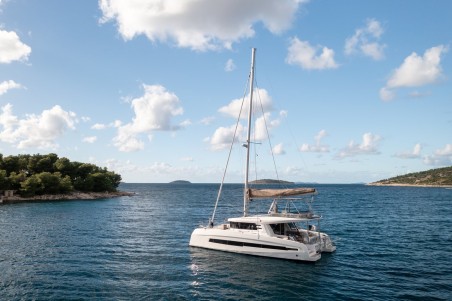 Cervetti Yachts Cervetti 44 - 4 + 1 cab. Bela