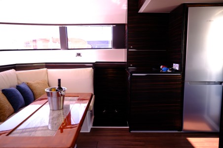 Cervetti Yachts Cervetti 44 Power - 4 + 1 cab. Abuzz