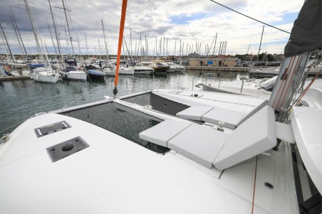 Excess Excess 14 - 4 + 2 cab. Windhunter