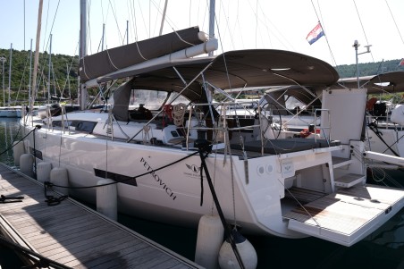 Dufour Yachts Dufour 560 GL - 4 + 1 cab. Petrovich