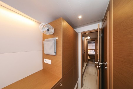 Excess Excess 14 - 4 + 2 cab. Windhunter