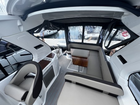 Bavaria 33 Sport HT Palermo | Yacht Charter Croatia | Travelboat