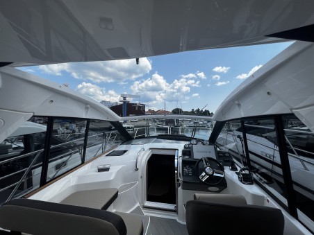 Bavaria 33 Sport HT Palermo | Yacht Charter Croatia | Travelboat
