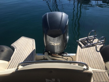 Nuova Jolly Prince 25 | Czarter jachtu Chorwacja | Travelboat