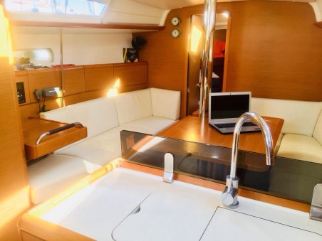 Jeanneau Sun Odyssey 379 Argo