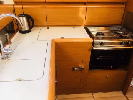 Jeanneau Sun Odyssey 379 Argo