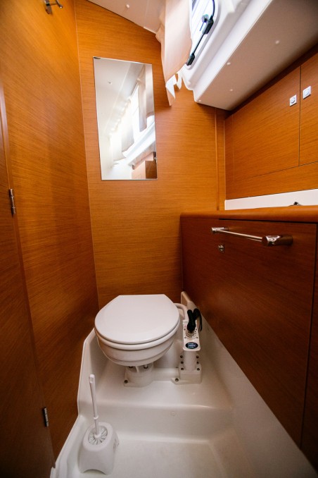 Jeanneau Sun Odyssey 449 Charlie