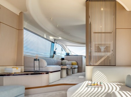 Azimut / Benetti Yachts Azimut 68 - 4 + 1 cab. Pangea