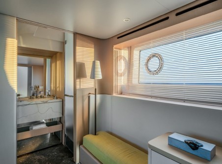 Azimut / Benetti Yachts Azimut 68 - 4 + 1 cab. Pangea