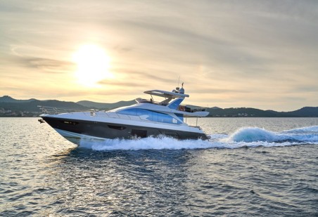 Azimut 72 Fly | Yacht Charter Croatia | Travelboat