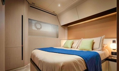 Azimut 78 Fly | Yacht Charter Croatia | Travelboat