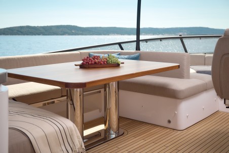 Azimut / Benetti Yachts Azimut Magellano 66 Princess M