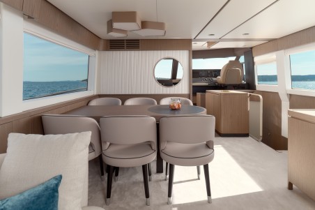 Azimut / Benetti Yachts Azimut Magellano 66 Princess M