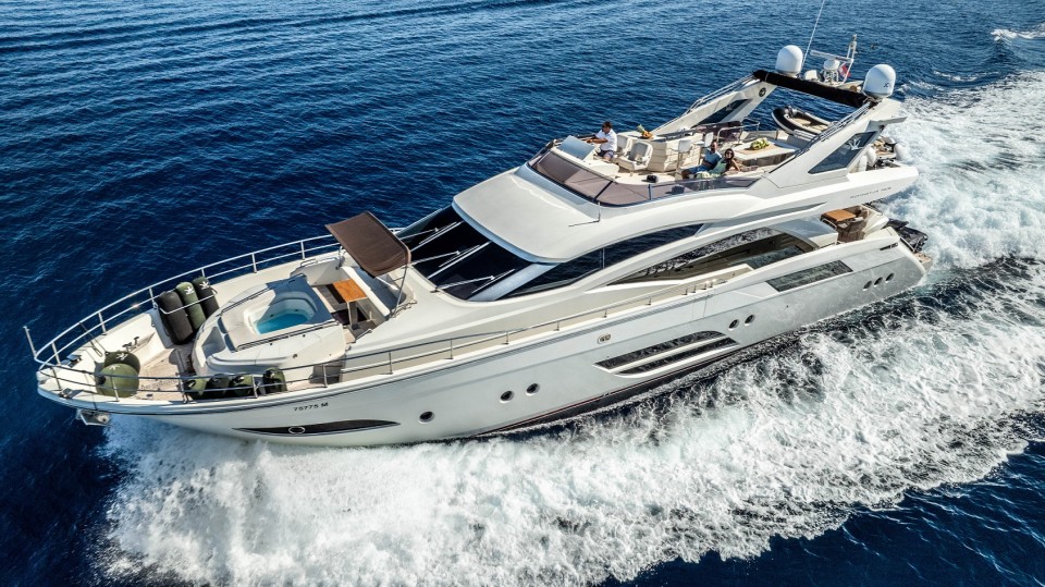 DOMINATOR SHIPYARD Dominator 780S Deluxe Dalia