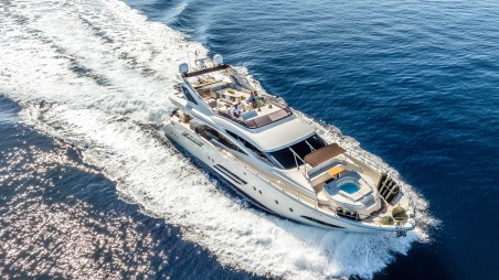 DOMINATOR SHIPYARD Dominator 780S Deluxe Dalia