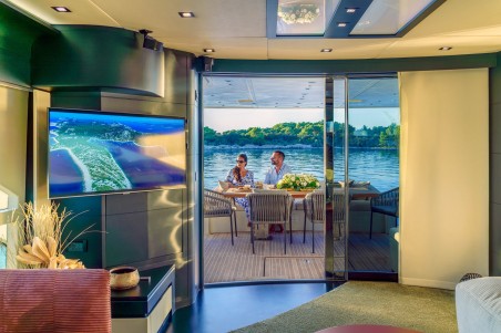 DOMINATOR SHIPYARD Dominator 780S Deluxe Dalia