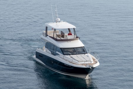 Jeanneau Prestige 520 Flybridge - 3 + 1 cab. Baby Indy