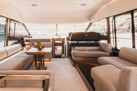 Jeanneau Prestige 590 Flybridge - 3 + 1 cab. Shaft