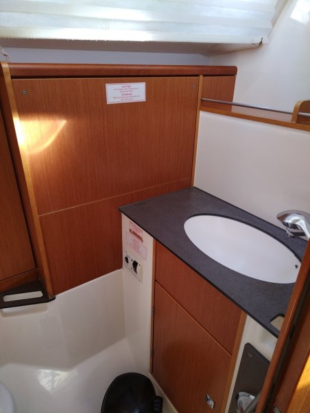 Bavaria Cruiser 37 | Yacht Charter Greece | Travelboat