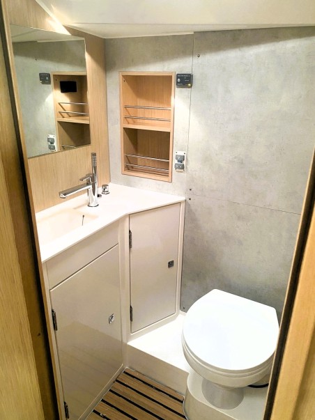 Bavaria Yachtbau Bavaria C42 Christos