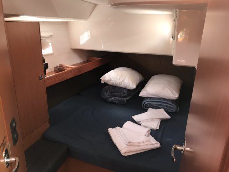 Bavaria Yachtbau Bavaria Cruiser 46 - 4 cab. Olivia