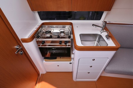 Bénéteau First 36 Katina