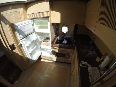 Azimut / Benetti Yachts Azimut 47 Luma