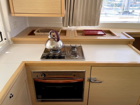 Lagoon-Bénéteau Lagoon 450 F - 4 + 2 cab. Altair