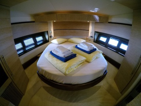 Azimut / Benetti Yachts Azimut 47 Luma