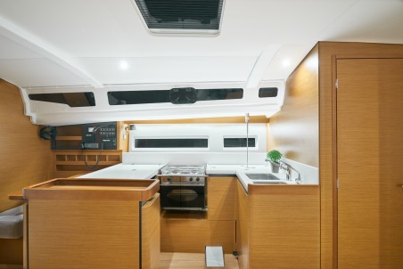 Jeanneau Sun Odyssey 440 - 4 cab. Nymeria