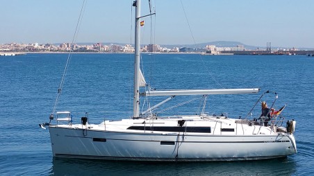 Bavaria Yachtbau Bavaria Cruiser 37 - 3 cab. Black Pearl