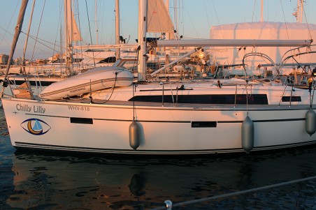 Bavaria Yachtbau Bavaria Cruiser 37 - 3 cab. Chilly Lilly