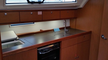 Bavaria Yachtbau Bavaria Cruiser 41 - 3 cab. Fireball