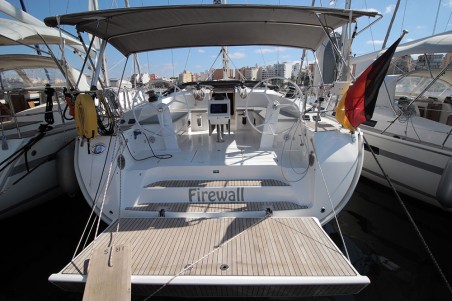 Bavaria Yachtbau Bavaria Cruiser 51 Firewall