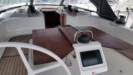 Bavaria Yachtbau Bavaria Cruiser 51 Firewall