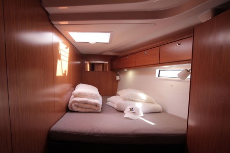 Bavaria Yachtbau Bavaria Cruiser 51 Firewall