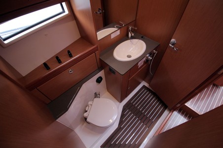 Bavaria Yachtbau Bavaria Cruiser 56 - 5 + 1 cab. Maximum