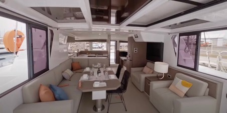 Catana Group Bali 4.2 - 4 + 2 cab. Persona Grata
