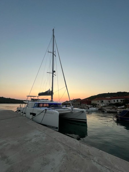 Fountaine Pajot Fountaine Pajot Elba 45 - 5 cab. La Grange